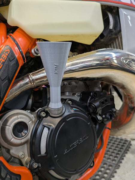 KTM Thread-In Easy Fill Funnel – Rocco Racing